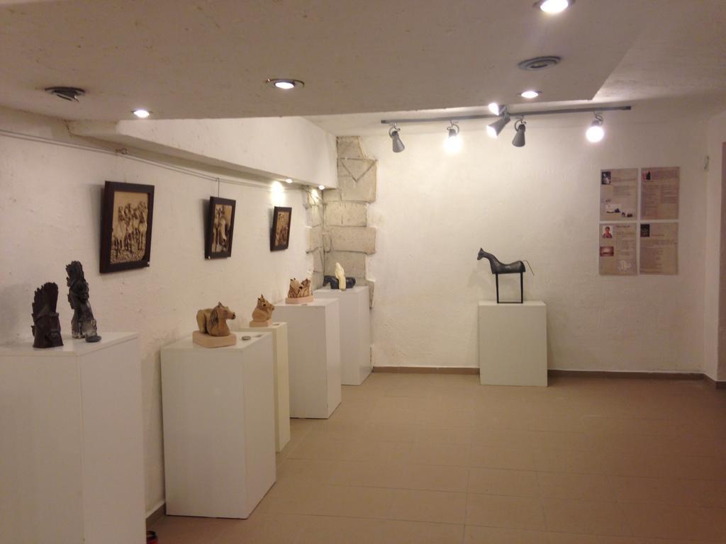 Peri Art Hotel อาเลอเจอติ ภายนอก รูปภาพ