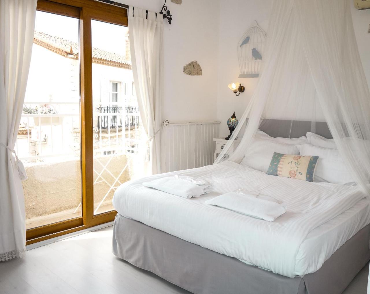 Peri Art Hotel อาเลอเจอติ ภายนอก รูปภาพ