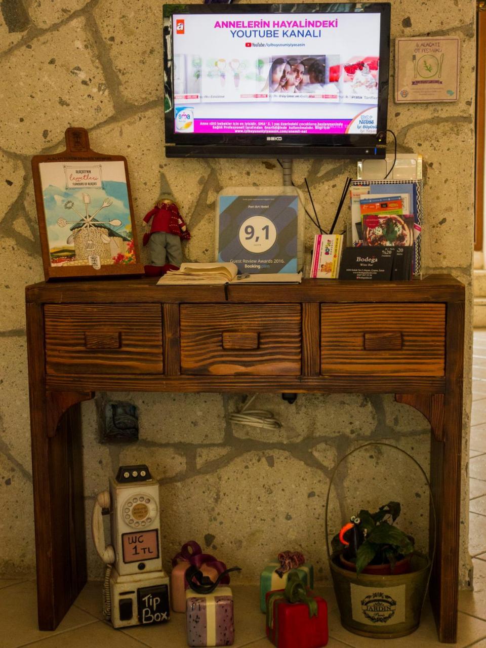 Peri Art Hotel อาเลอเจอติ ภายนอก รูปภาพ
